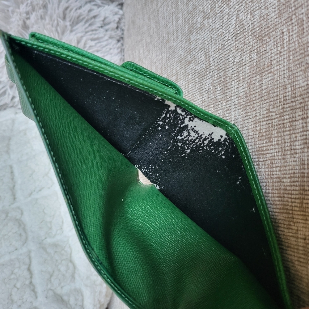 Louis Vuitton Epi Leather Porte Billes Compact Wallet Green Button Bifold Snap - Picture 10 of 10